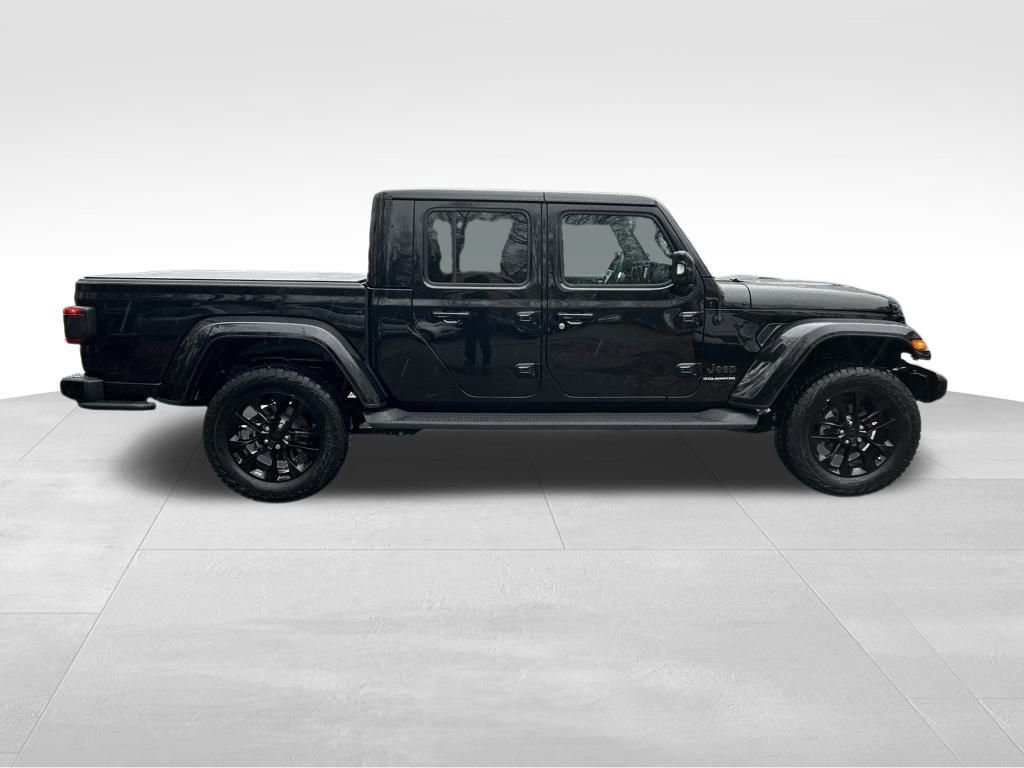 Used 2023 Jeep Gladiator Overland image 7