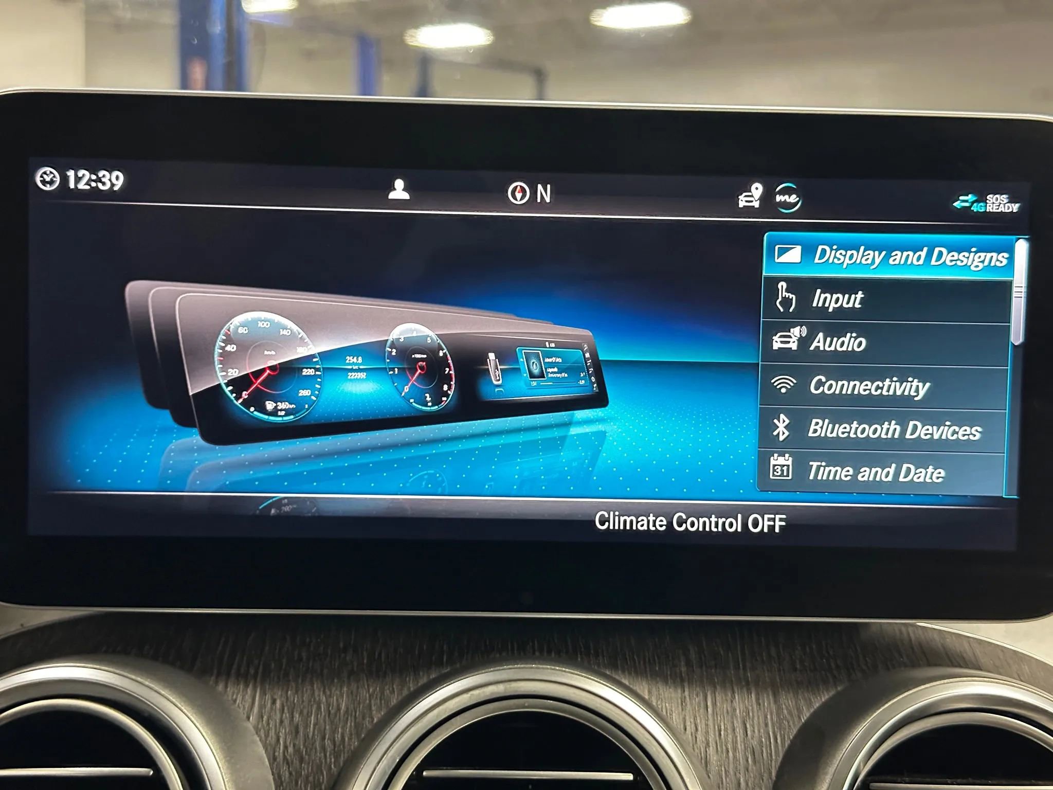 Used 2019 Mercedes-Benz C 300 Sedan w/ Parking Assistance Package image 42