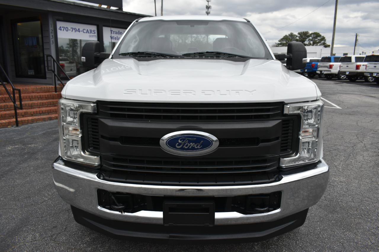 Used 2018 Ford F250 XL w/ Power Equipment Group image 3