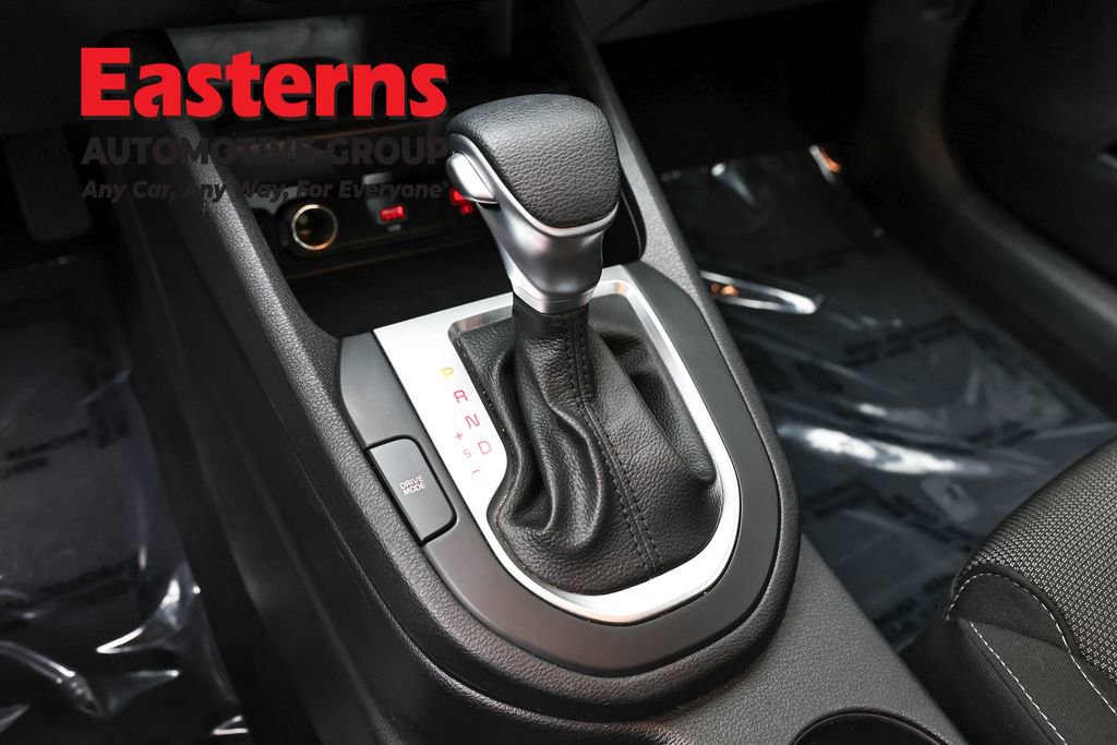 Used 2024 Kia Forte LXS image 13