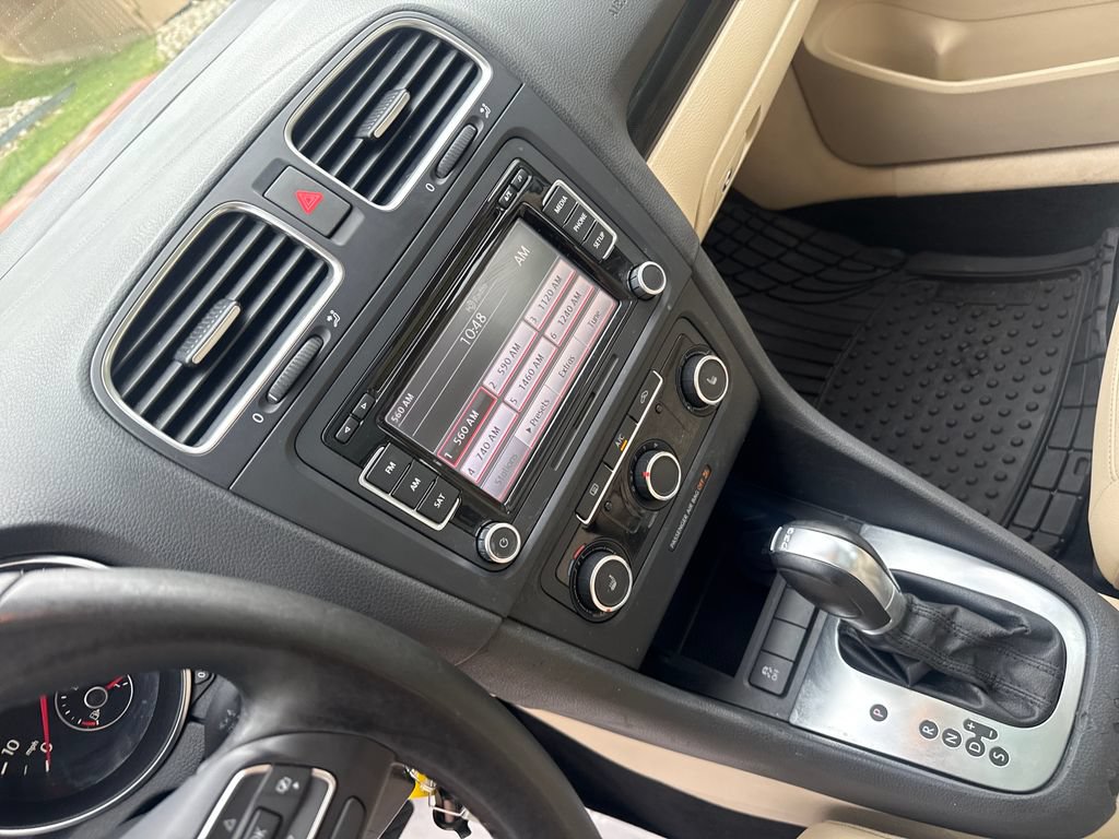 Used 2013 Volkswagen Jetta TDI FWD image 17