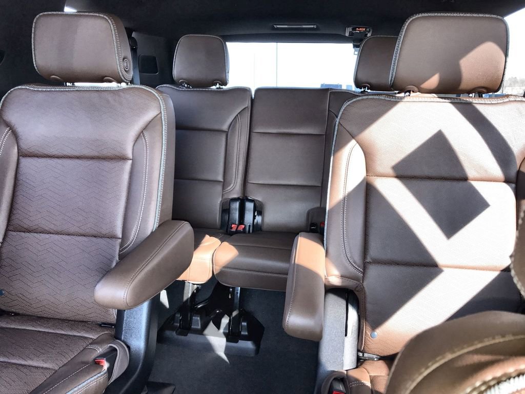 Used 2024 Chevrolet Tahoe High Country image 23