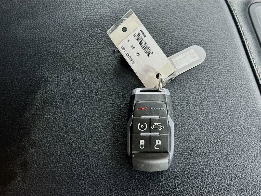 Used 2024 RAM 2500 Laramie AWD/4WD image 35