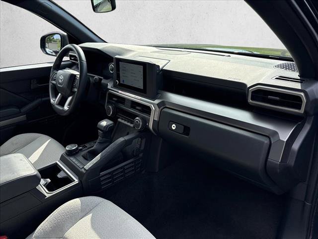 Certified 2025 Toyota 4Runner SR5 AWD/4WD image 27