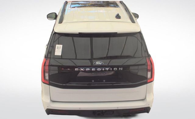 Used 2025 Ford Expedition Active AWD/4WD image 11