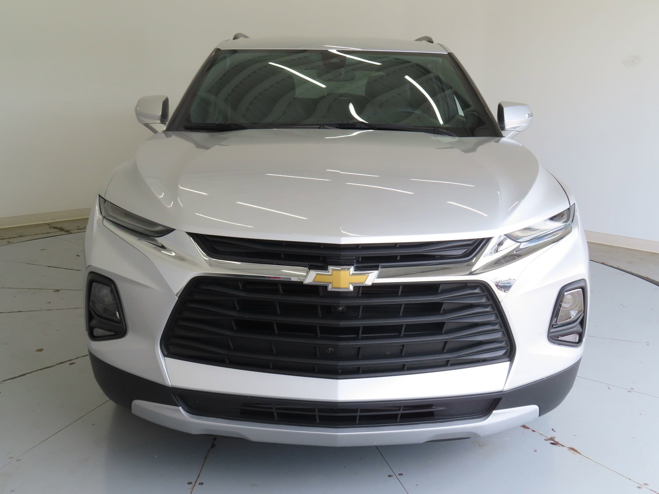Used 2022 Chevrolet Blazer LT w/ Sound & Technology Package FWD image 9