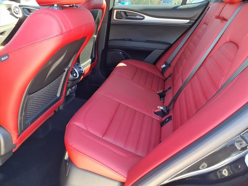 New 2026 Alfa Romeo Stelvio Sprint w/ Convenience Package image 10