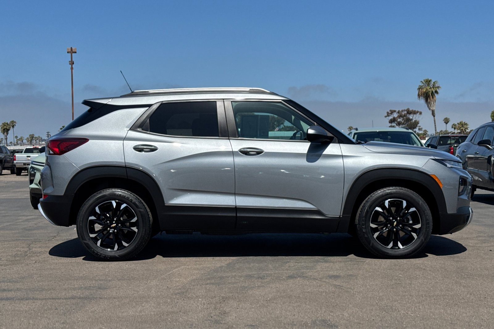 Certified 2023 Chevrolet TrailBlazer LT image 3