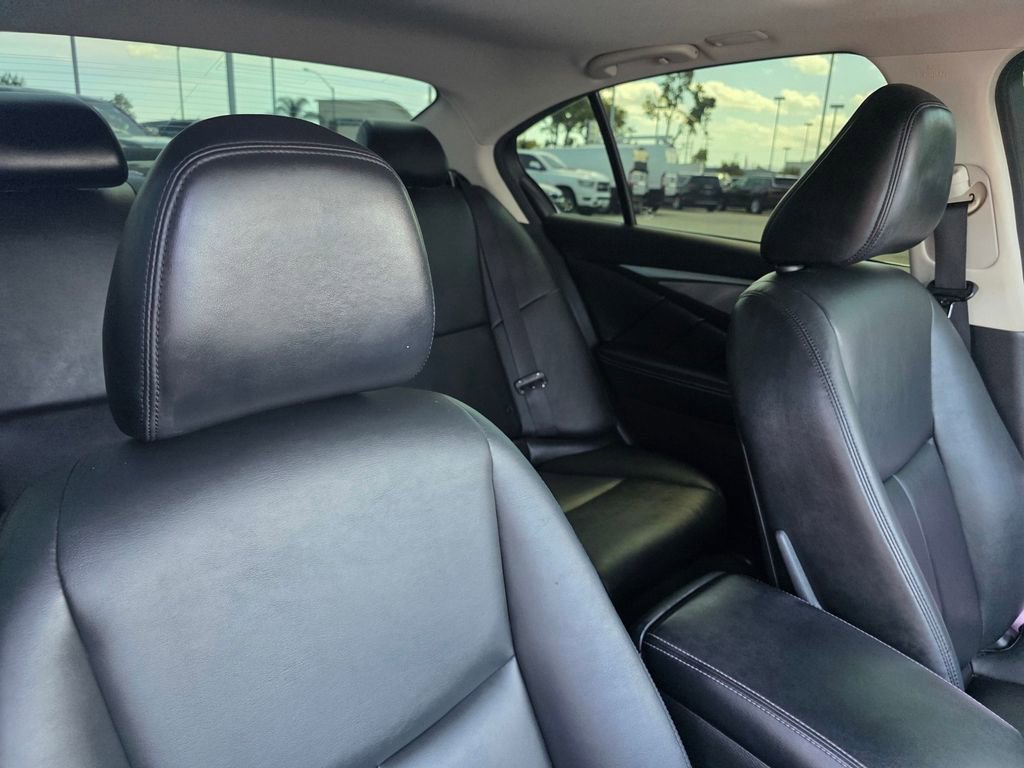 Used 2015 INFINITI Q50 Premium w/ Navigation Package image 20