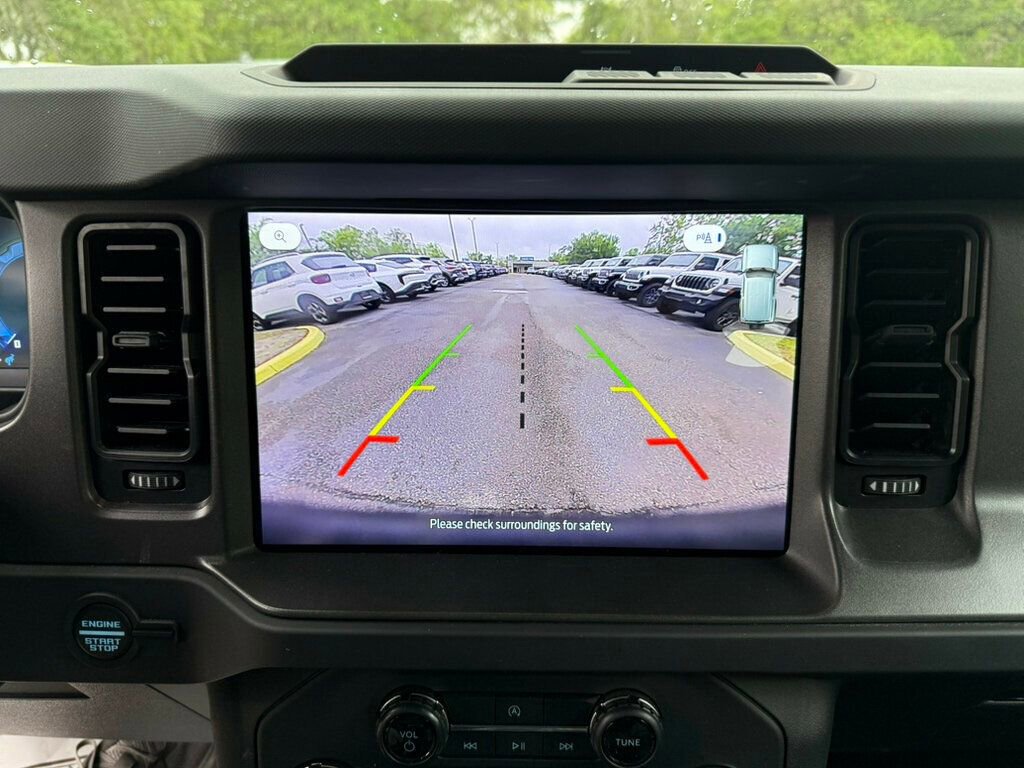 Used 2025 Ford Bronco Big Bend image 7