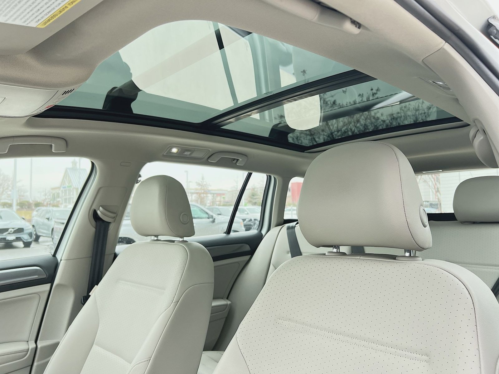 Used 2018 Volkswagen Golf Alltrack SE image 22