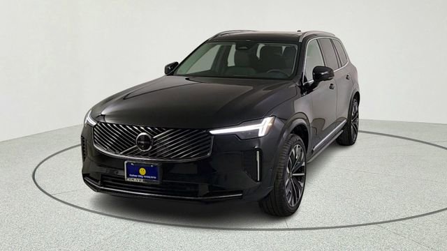 New 2026 Volvo XC90 B5 Plus w/ Protection Package AWD/4WD image 2
