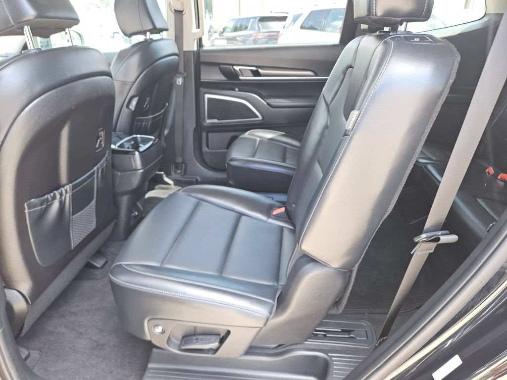 Used 2025 Kia Telluride S AWD/4WD image 28