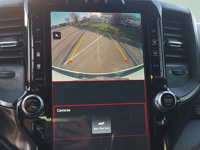 Certified 2022 RAM 1500 Limited w/ Off Road Group image 17