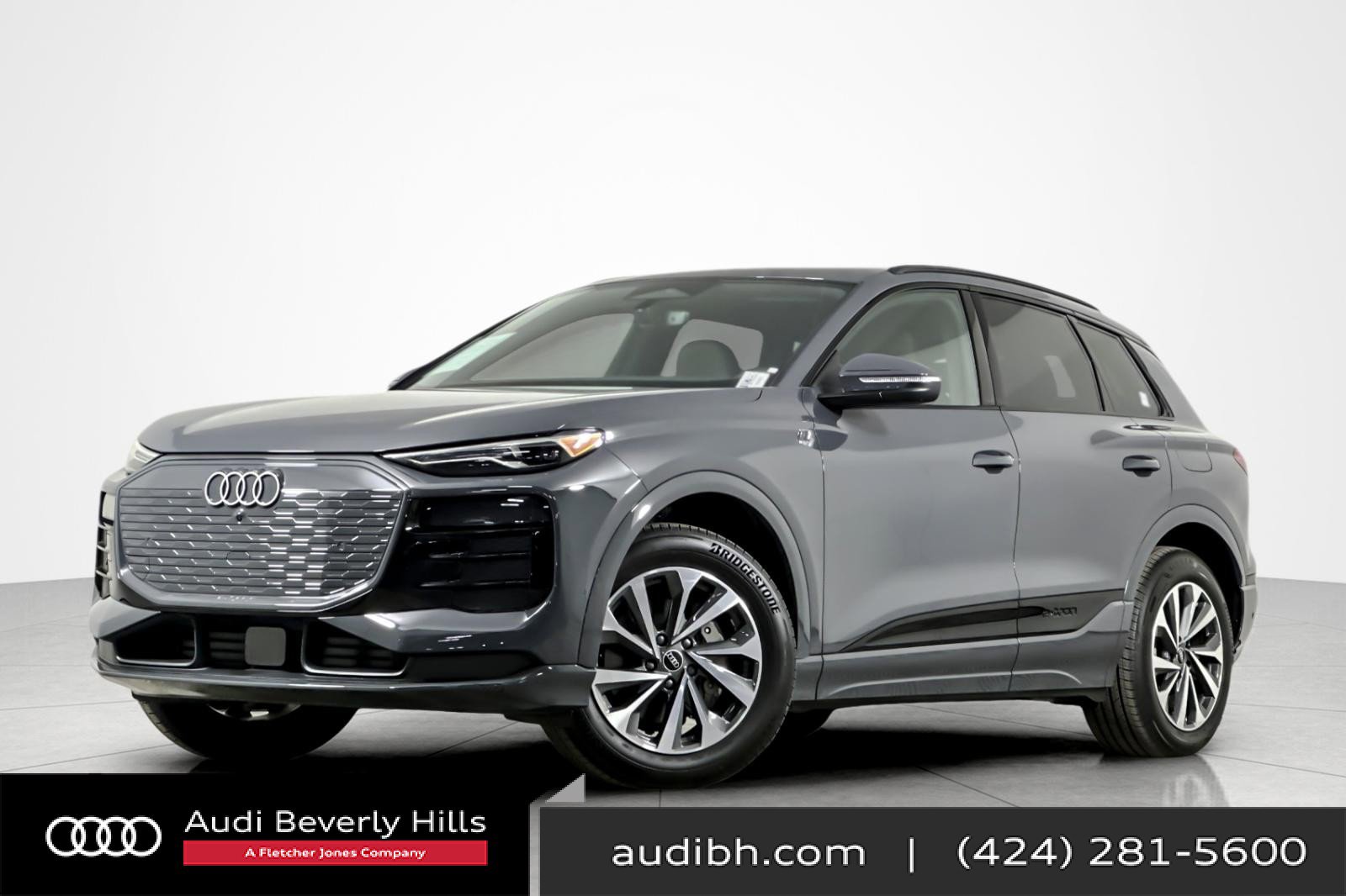 Used 2025 Audi Q6 e-tron Premium w/ Convenience Package image 1