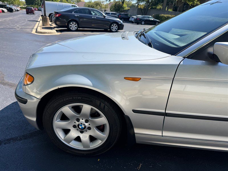 Used 2003 BMW 325i Wagon image 37