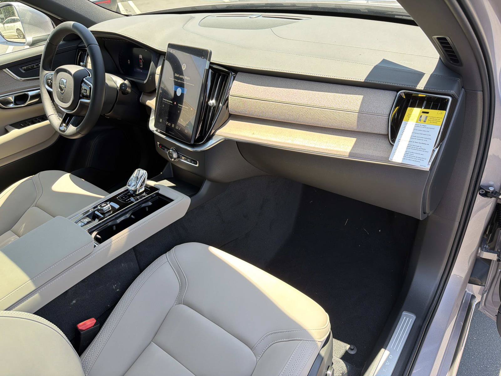 New 2026 Volvo XC90 T8 Plus AWD/4WD image 22