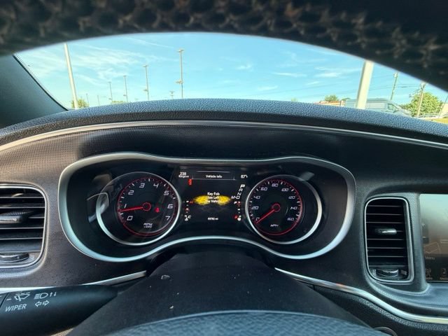 Used 2015 Dodge Charger R/T RWD image 16