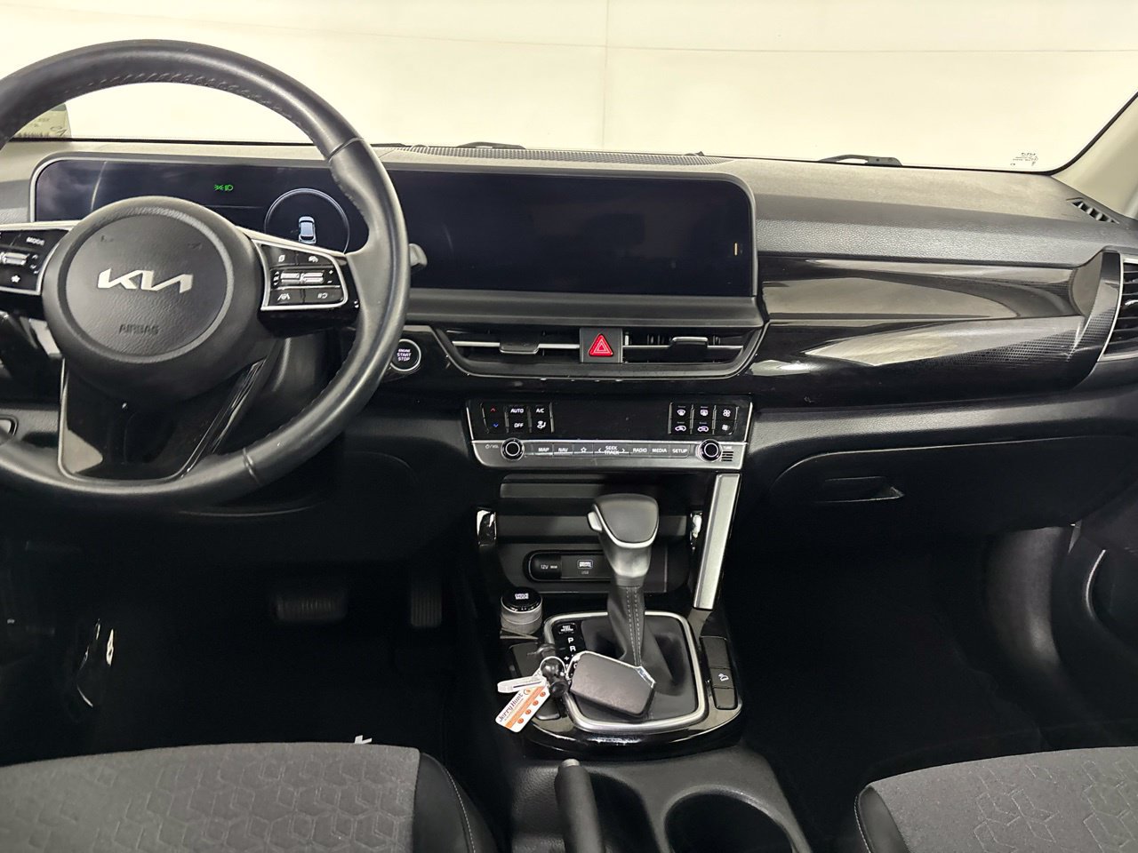 Used 2024 Kia Seltos S FWD image 23