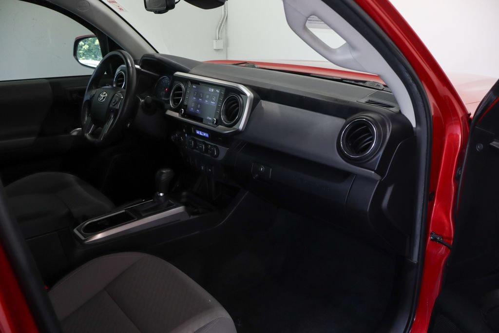 Used 2023 Toyota Tacoma SR5 w/ Technology Package AWD/4WD image 40
