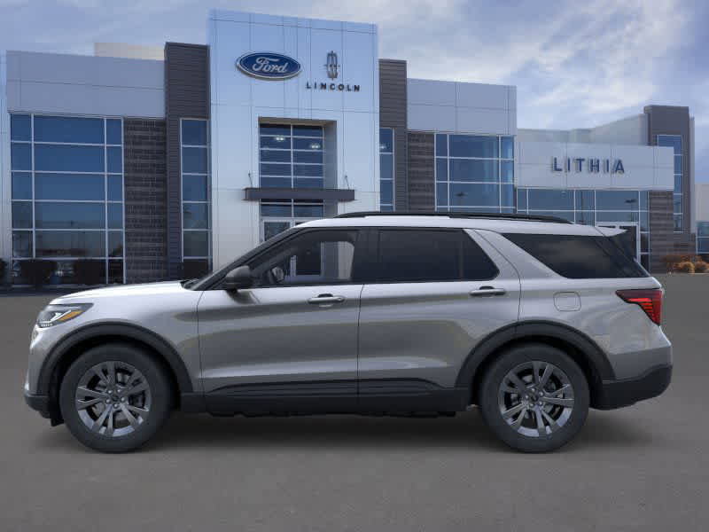 Used 2026 Ford Explorer Active w/ Active Comfort Package image 3