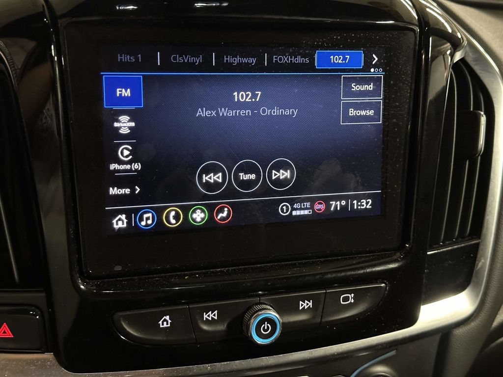 Used 2023 Chevrolet Traverse LT AWD/4WD image 24