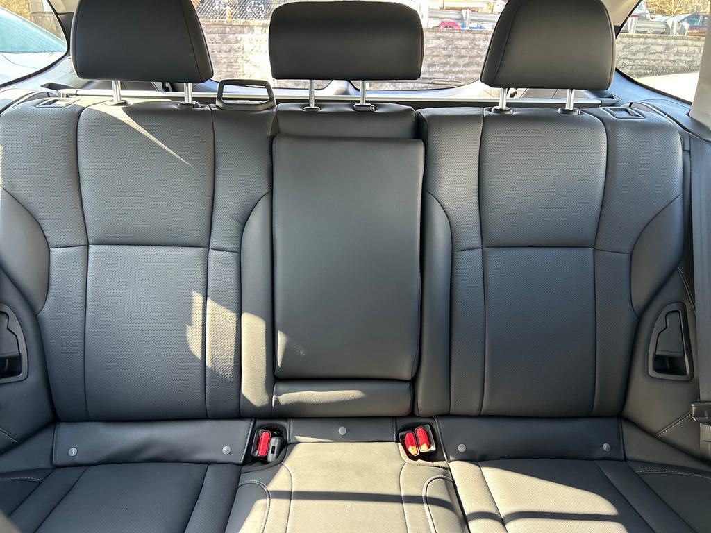 Used 2021 Subaru Outback Limited image 33