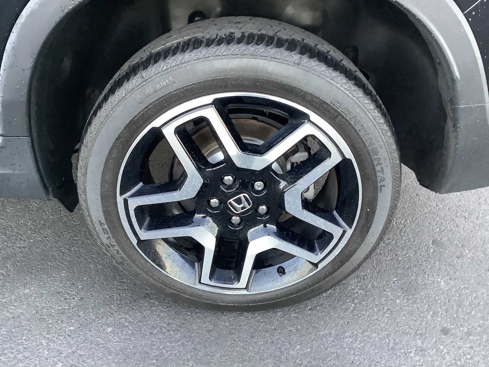 Used 2023 Honda Passport Elite image 7