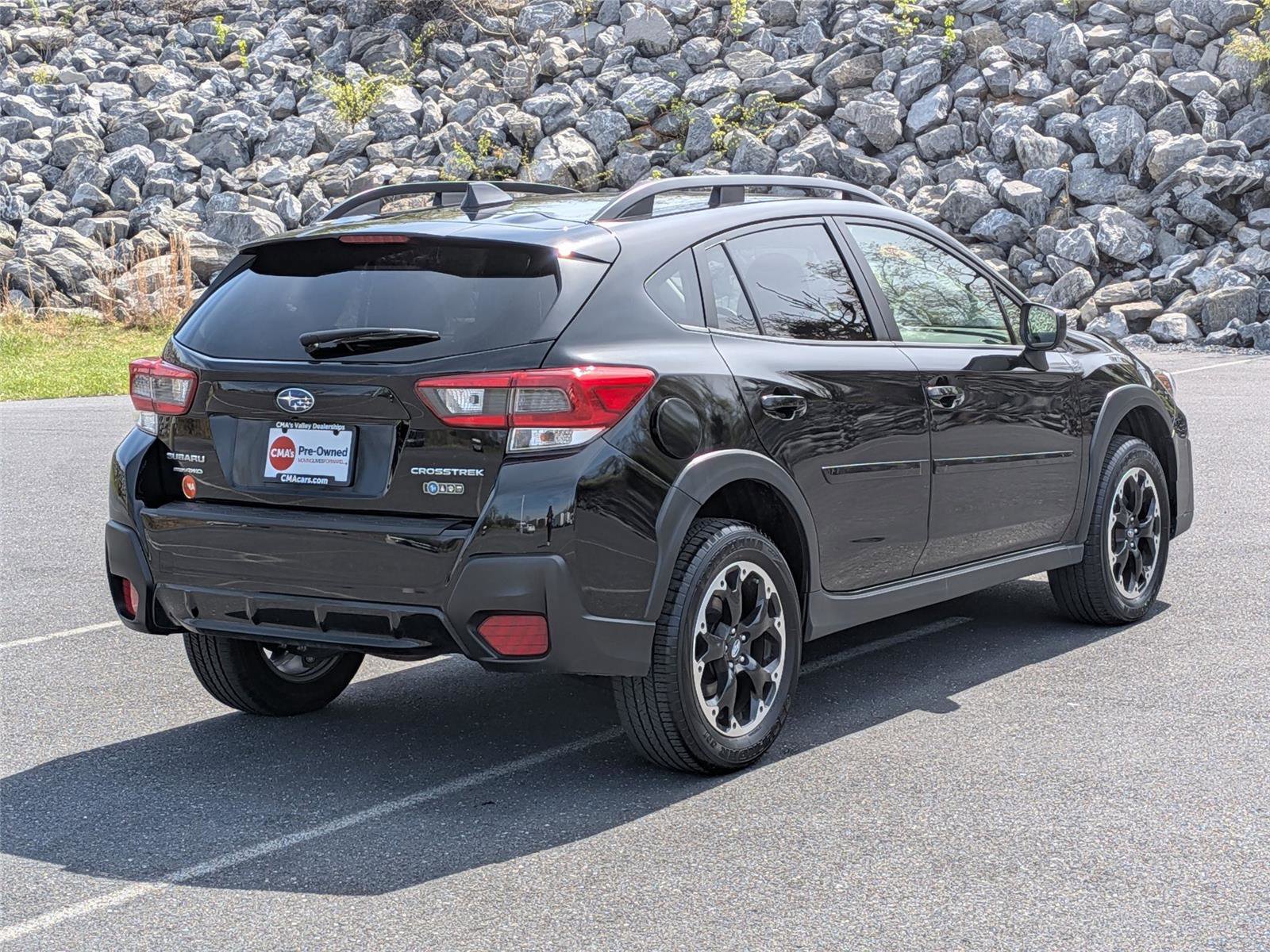 Used 2023 Subaru Crosstrek 2.0i Premium AWD/4WD image 5