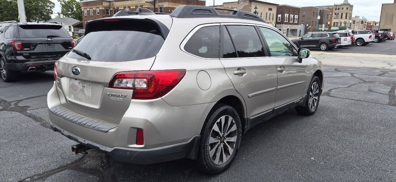 Used 2017 Subaru Outback 2.5i Limited AWD/4WD image 5