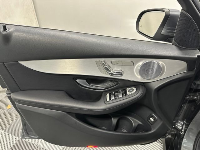 Used 2019 Mercedes-Benz GLC 300 4MATIC image 15