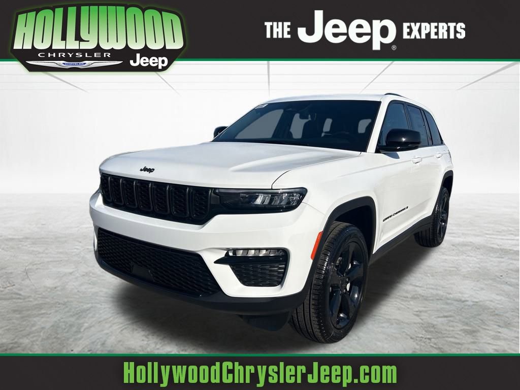 New 2025 Jeep Grand Cherokee Limited w/ Black Appearance Package