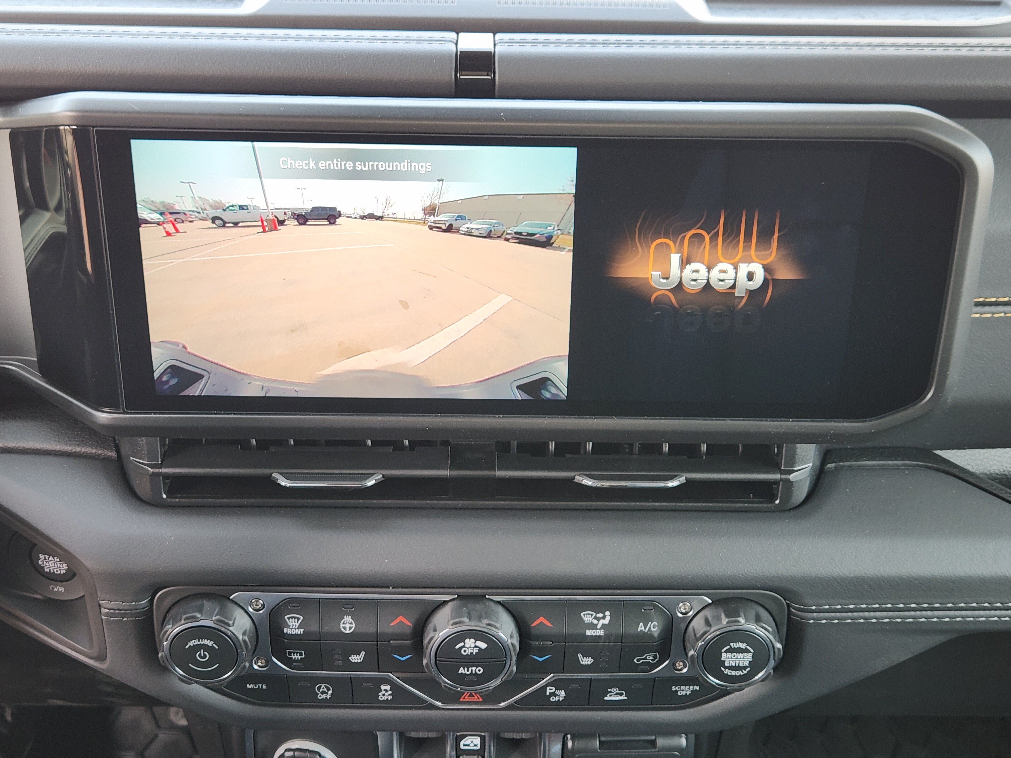 New 2026 Jeep Gladiator Mojave AWD/4WD image 14