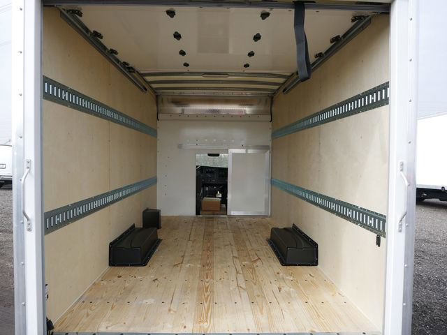 New 2026 Chevrolet Express 3500 w/ Power Convenience Package image 31