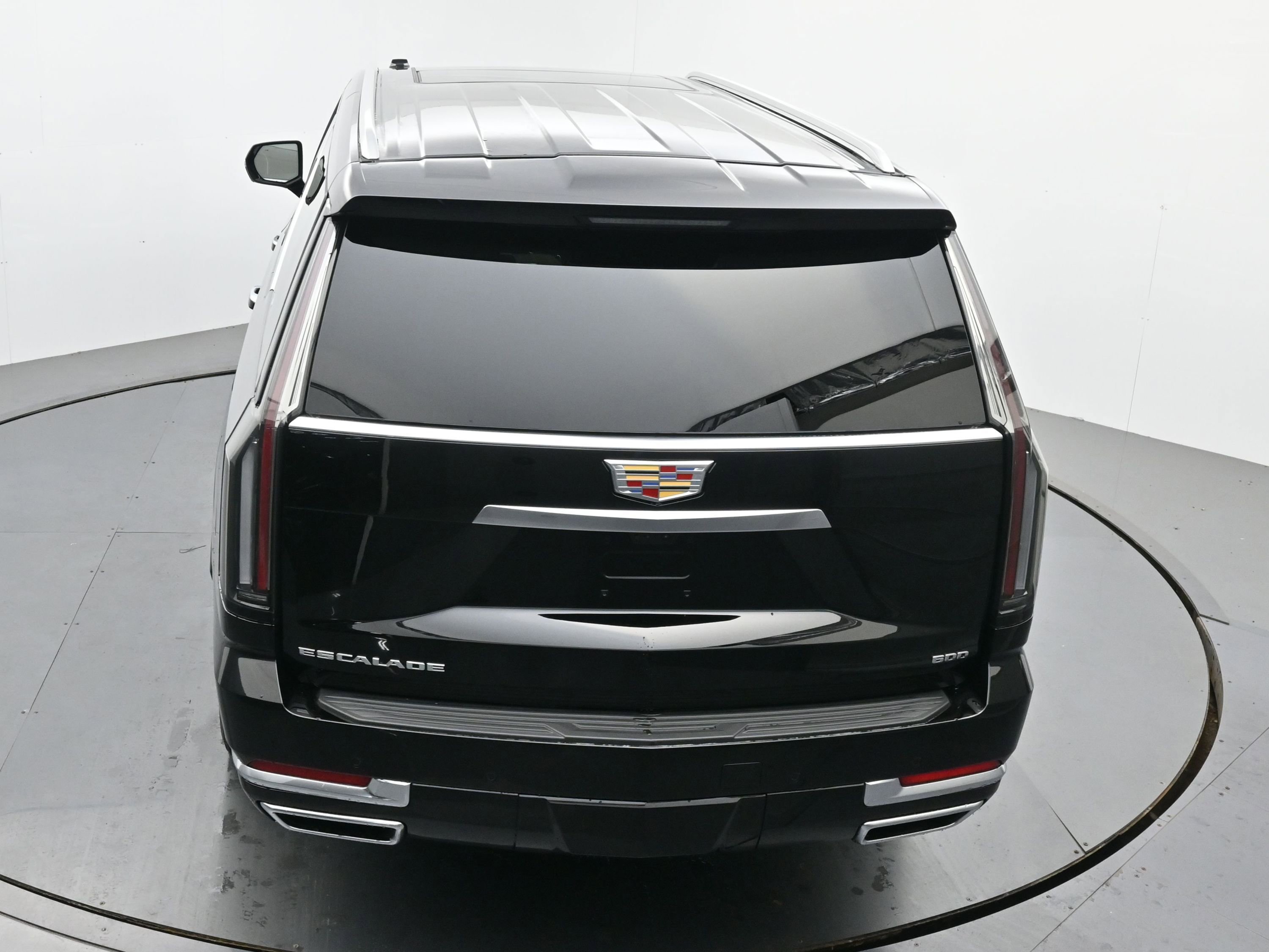 New 2026 Cadillac Escalade ESV Platinum Luxury w/ LPO, Floor Liner Package AWD/4WD image 26