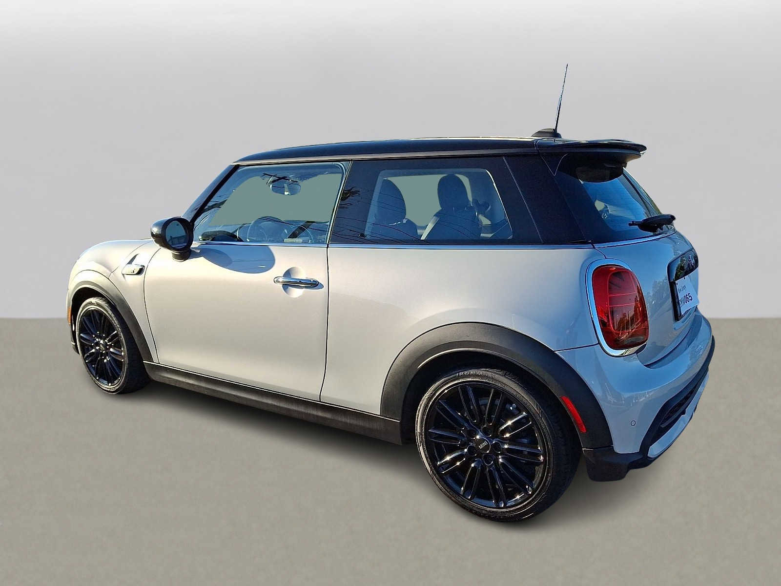 Certified 2023 MINI Cooper S FWD image 4