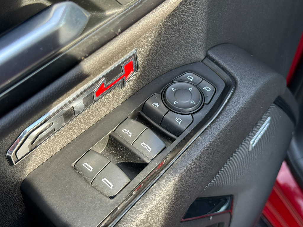 Used 2022 GMC Sierra 1500 AT4 w/ AT4 Premium Package image 24