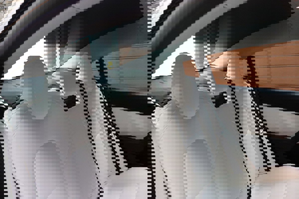 Used 2020 Tesla Model 3 Performance image 64