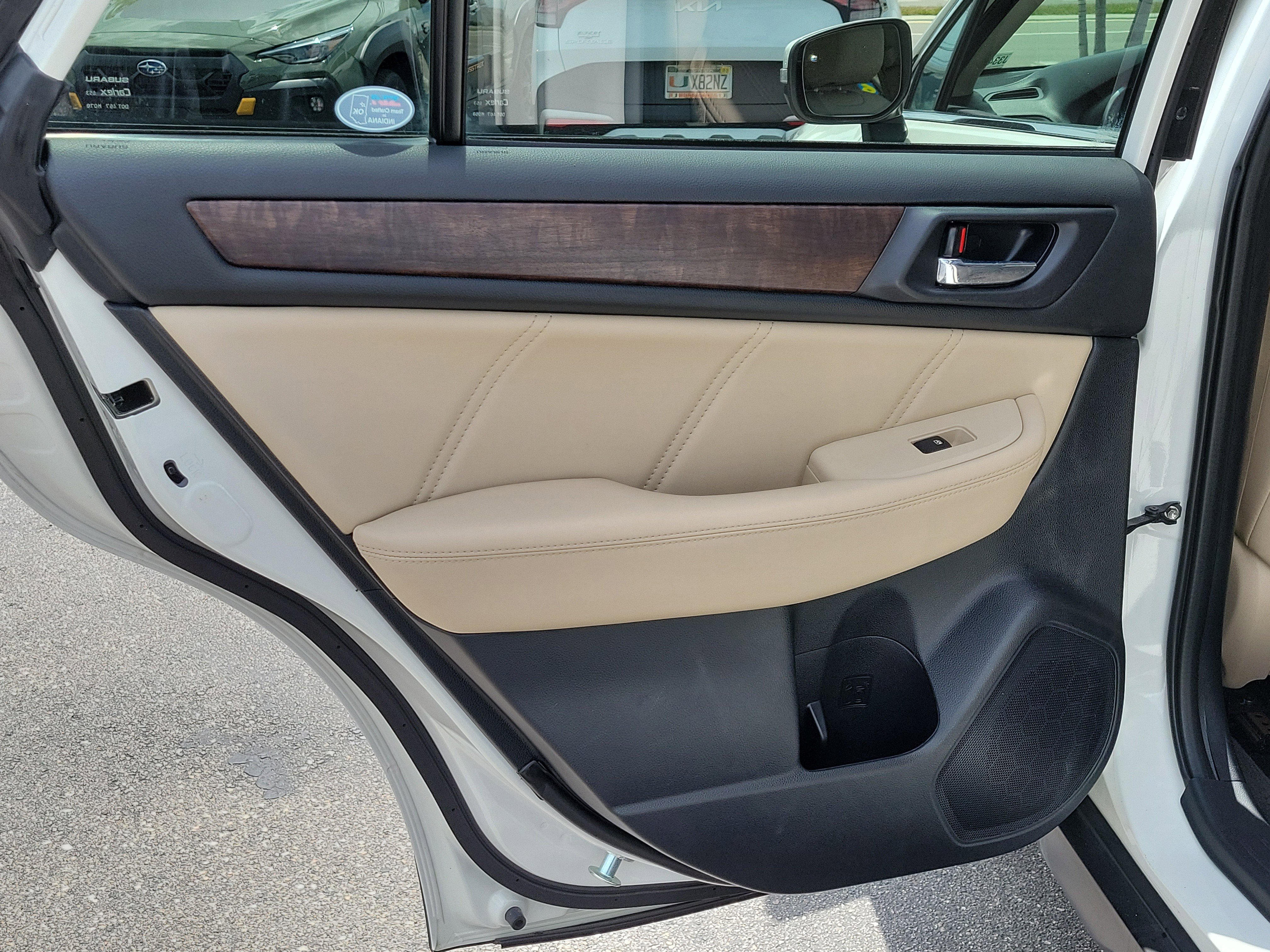 Used 2018 Subaru Outback 2.5i Limited AWD/4WD image 12