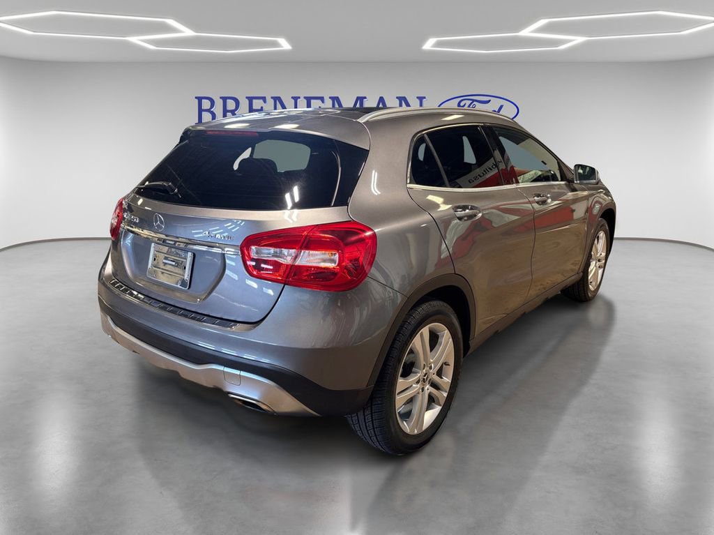 Used 2018 Mercedes-Benz GLA 250 4MATIC image 5