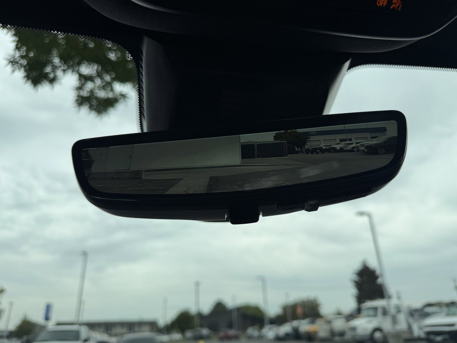 New 2026 GMC Terrain AT4 w/ Convenience Package III image 15