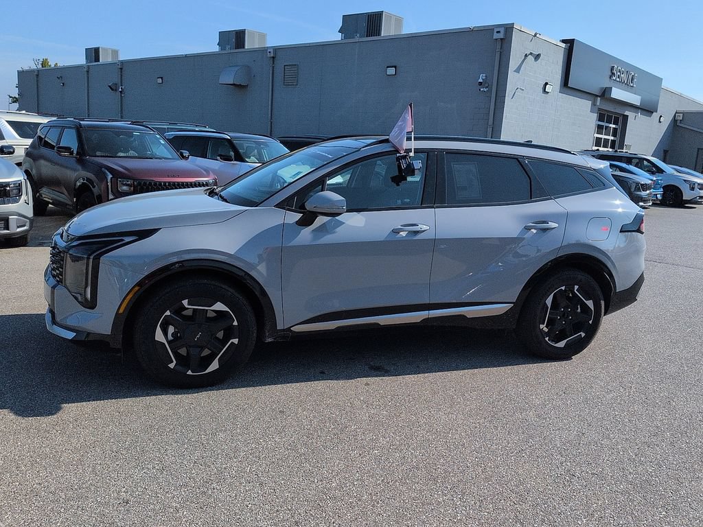 Used 2026 Kia Sportage SX FWD image 4