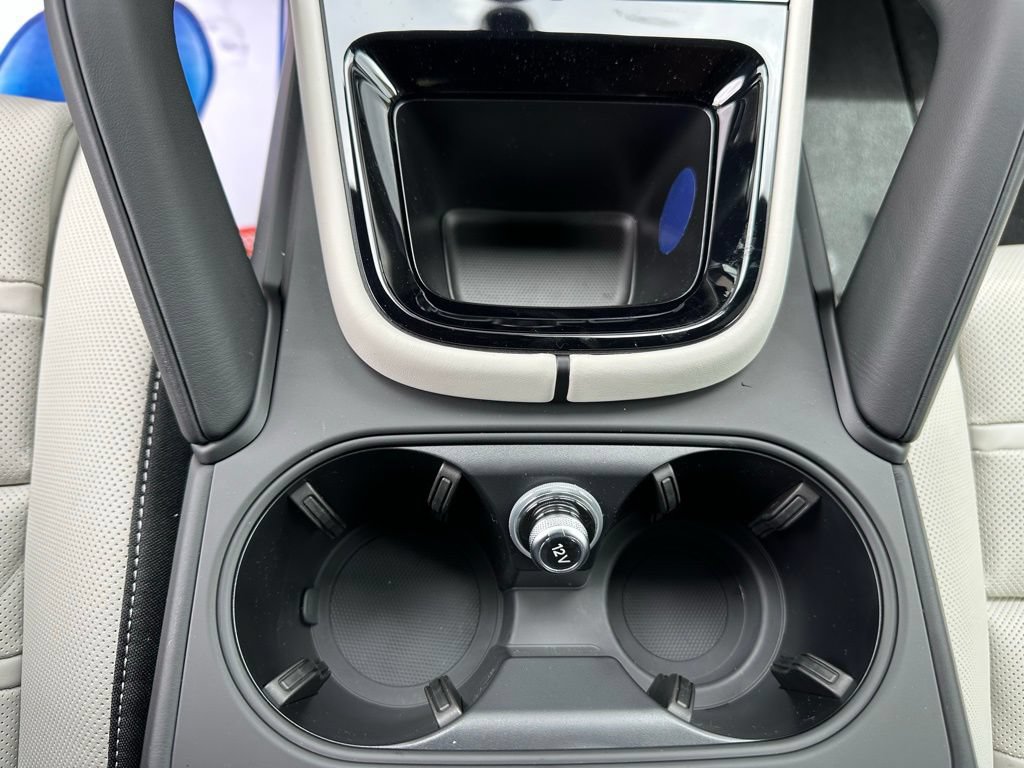 Certified 2025 Porsche Cayenne E-Hybrid AWD/4WD image 22