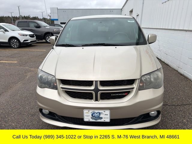 Used 2014 Dodge Grand Caravan R/T w/ Driver Convenience Group image 6