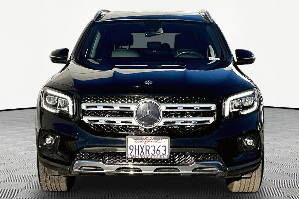 Used 2023 Mercedes-Benz GLB 250 image 2
