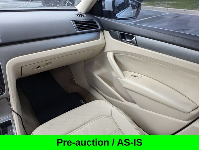 Used 2014 Volkswagen Passat 1.8T Sport FWD image 15