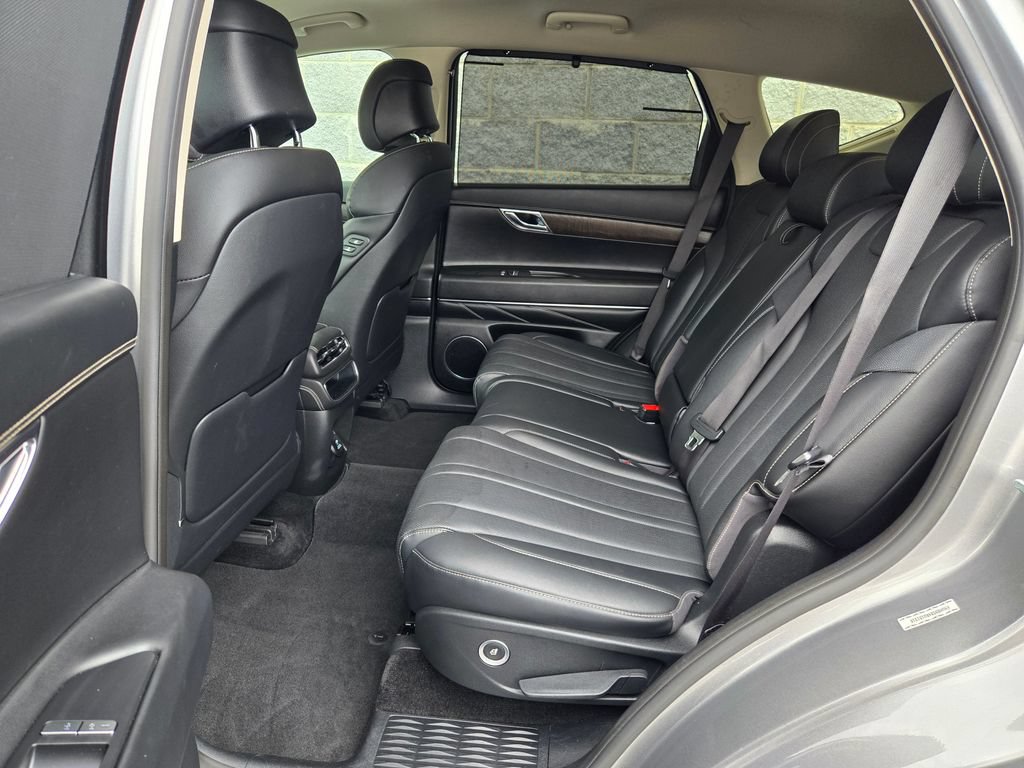 Used 2024 Genesis GV80 2.5T AWD/4WD image 34