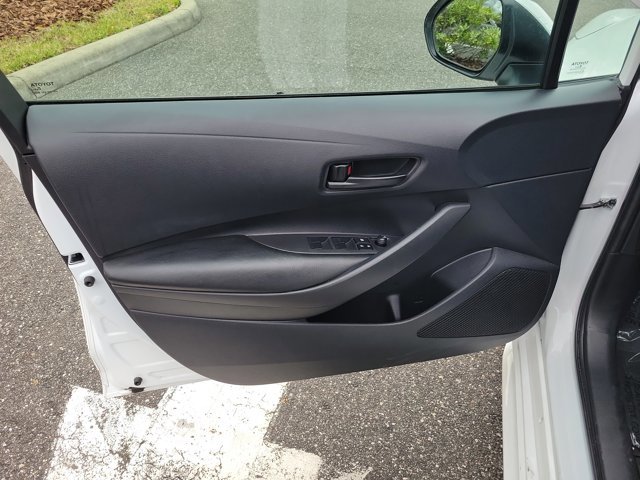 Used 2024 Toyota Corolla LE FWD image 14