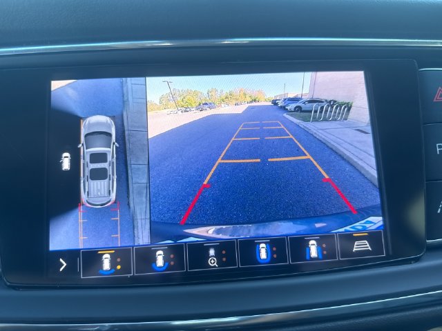 Used 2021 Buick Enclave Avenir FWD image 18