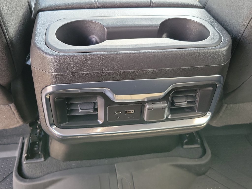 Used 2022 Chevrolet Silverado 2500 LTZ w/ LTZ Plus Package AWD/4WD image 37